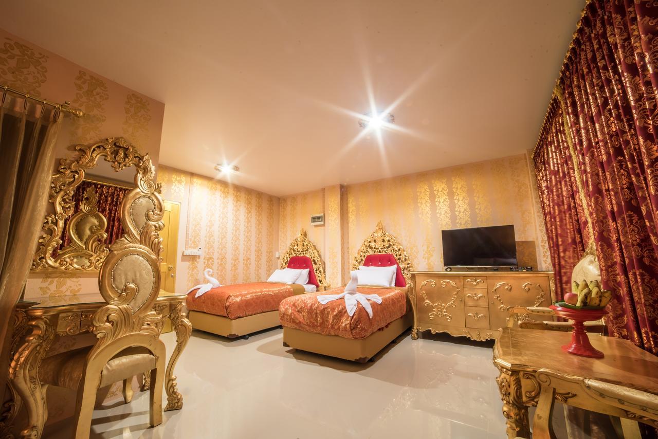 Nakaraj Princess Chiang Rai - Walking Street Экстерьер фото